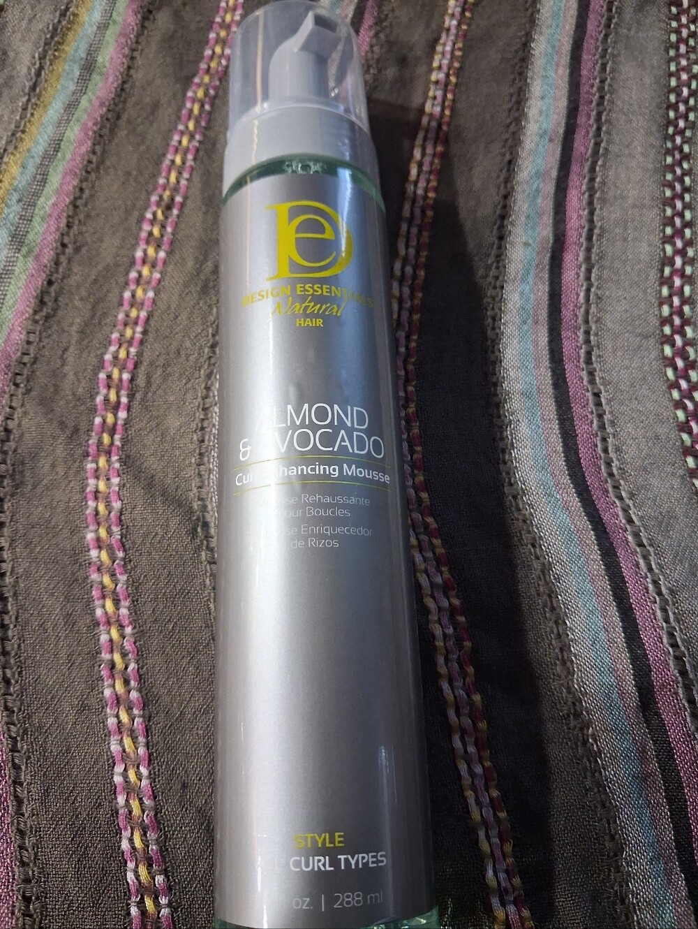 Design Essentials Almond & Avocado Curl Enhancing Mousse - Silver Bottle
